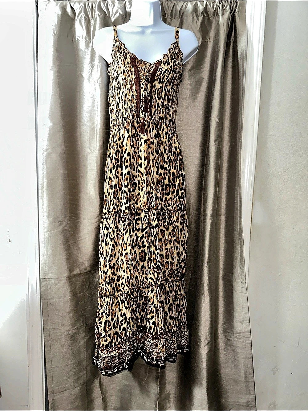 Me2Moi Animal Print Maxi Dress XL Like New